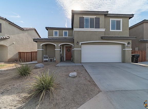3rd image of 2304 Baily Ray Ave