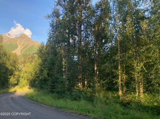 13046 E Wycoff Dr, Palmer, AK 99645