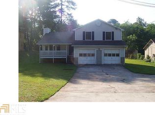 2610 Gravitt Rd, Duluth, GA 30096