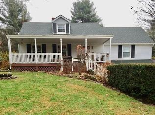 10720 16th Rd SW, Stoutsville, OH 43154