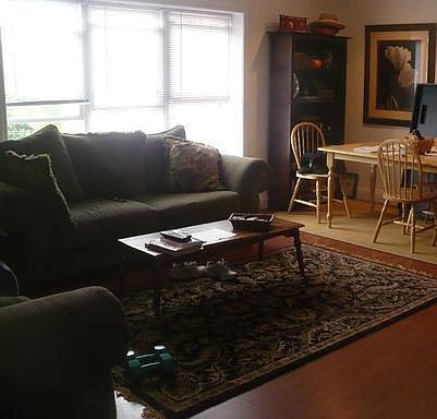 3rd image of 155 Newton St