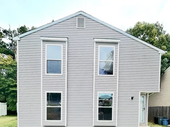 482 Jarvis Rd, Sicklerville, NJ 08081