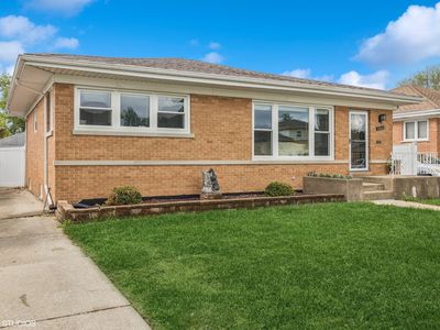 10621 Essex St, Westchester, IL, 60154