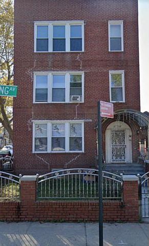 1st image of 1440 Waring Ave