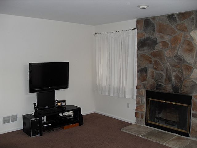 2nd image of 306 Green Meadow Ln