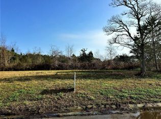 118 Market St, Waveland, MS 39576