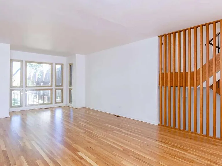 2821 S Michigan Ave #B — Photo 11