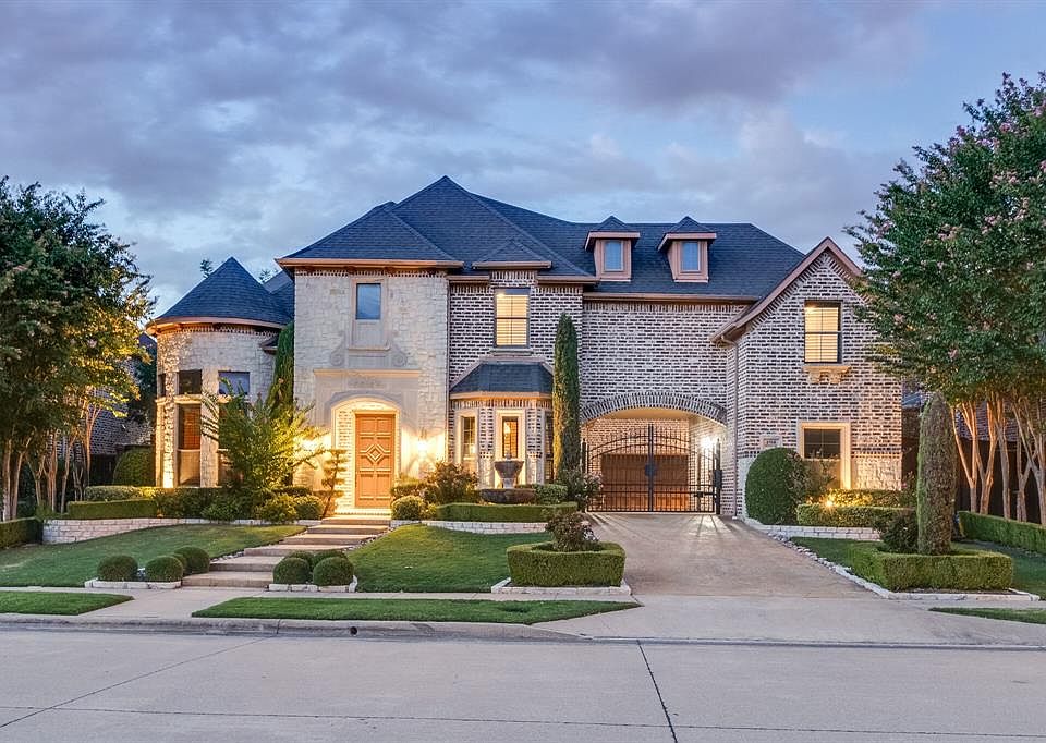 1st image of 4568 Donegal Dr