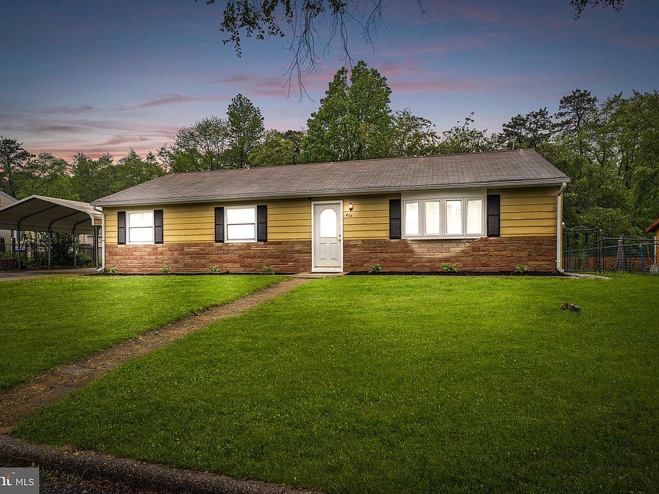 1st image of 203 Coville Dr