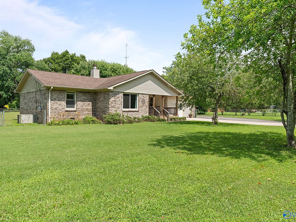 1st image of 151 Sutton Dr