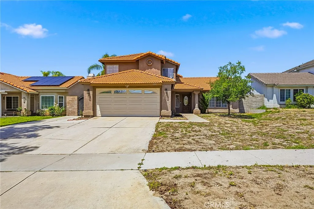 5 bed, 1892 sqft, $4,500 — Photo 2