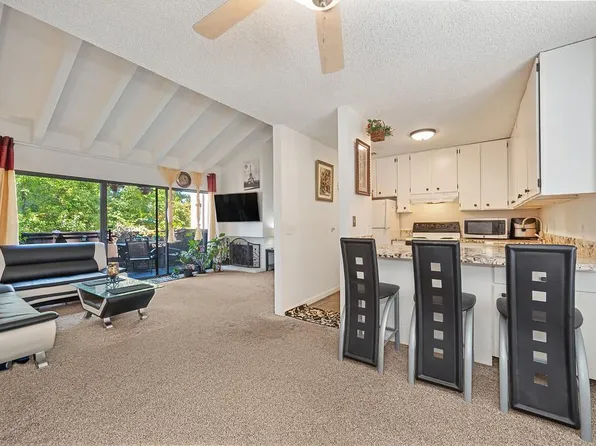2200 Woodside Ln, Sacramento, CA 95825
