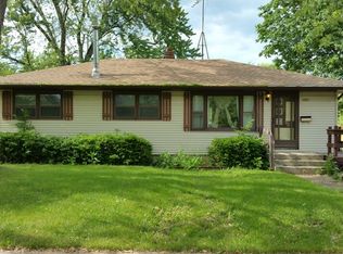 1727 W Illinois Ave, Aurora, IL 60506