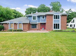 13873 Nansemond Dr, Carmel, IN 46032