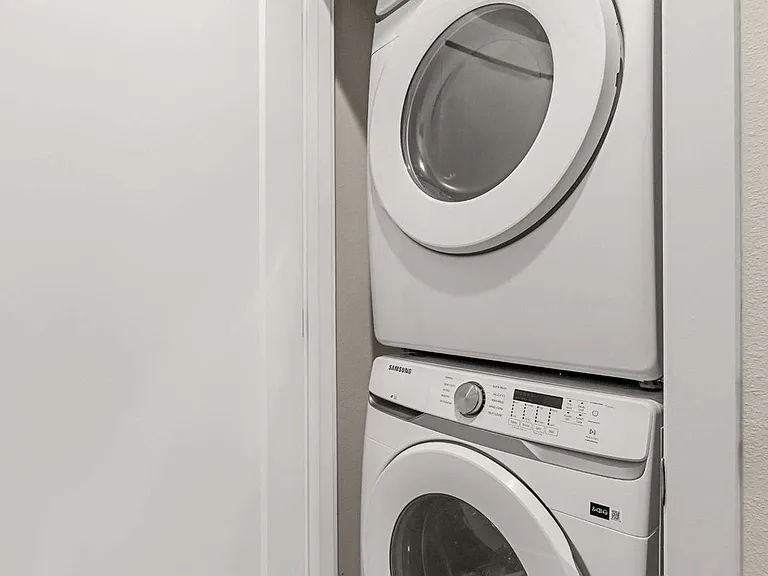 Washer/Dryer