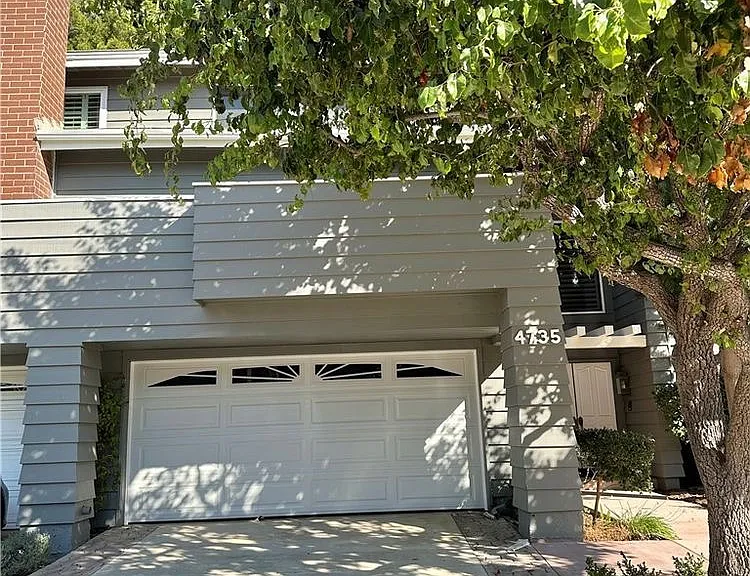 4735 Club View Dr — Photo 20