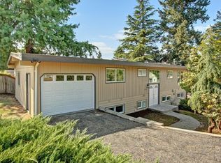 1319 S 207th St, Seattle, WA 98198