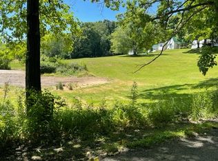 136 Old Concord Circle Rd, Beaver Falls, PA 15010