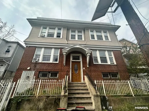 449-451 S 13th St, Newark, NJ 07103