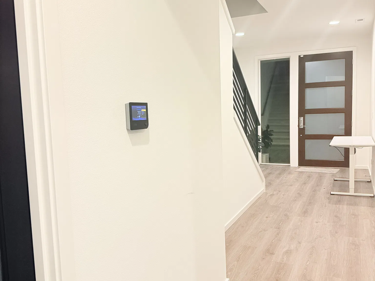 4 bed, 2922 sqft, $4,198 — Photo 2