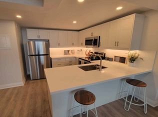 425 E 42nd St #1479252, Hamilton, ON L8T3B2