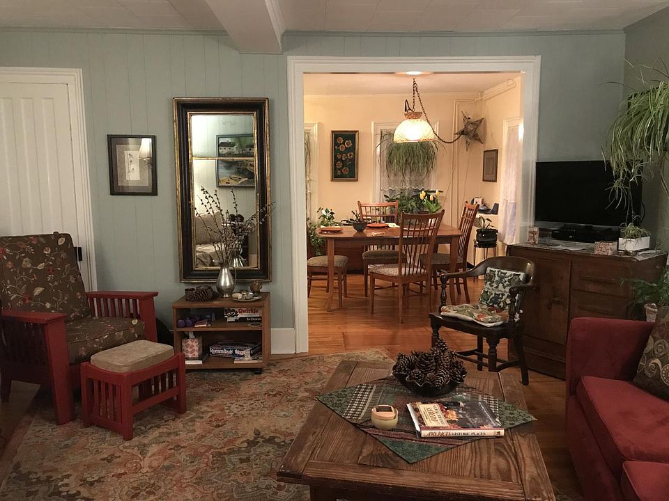 1st image of 153 Saratoga Ave