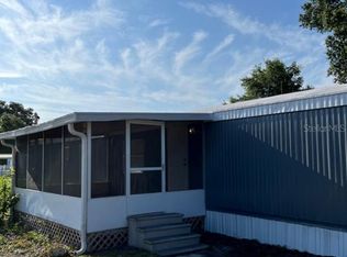 18348 SE 90th Pl, Ocklawaha, FL 32179