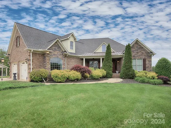 564 N Ingleside Farm Rd, Iron Station, NC 28080