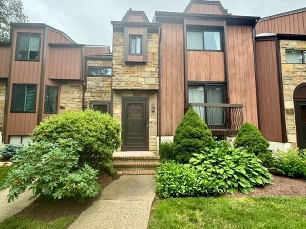 22 Bennington Sq