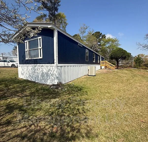 21 Hill Side Ln — Photo 2