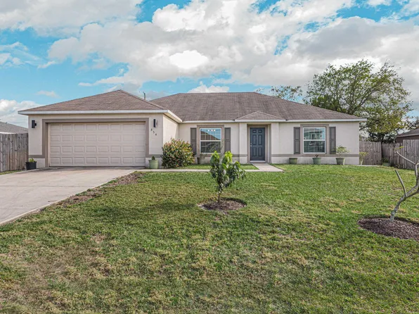 654 SW Backert Avenue, Port St Lucie, FL 34953