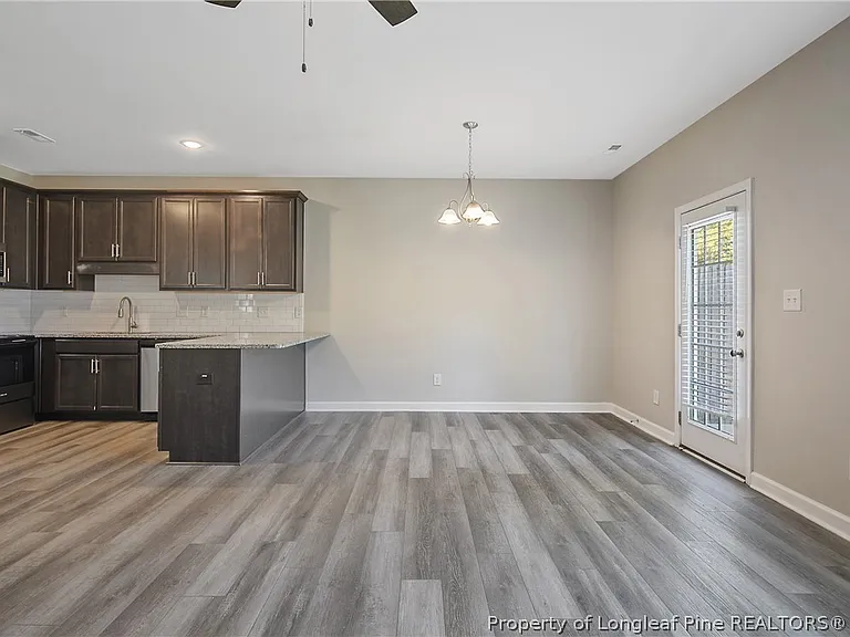 395 Hicks Ave — Photo 13