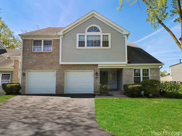 718 Dorset Cir, Wheeling, IL 60090
