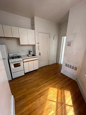 Rented by Waverly Realty Associates | media 12