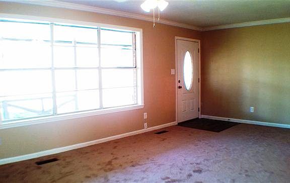 2nd image of 3765 Timber Hill Dr SE