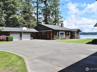 24424 Sandridge Rd, Ocean Park, WA 98640