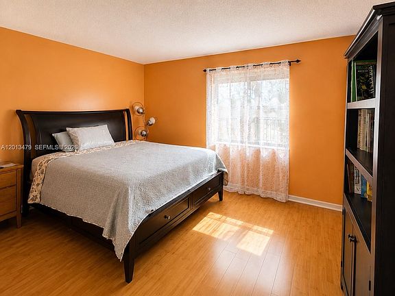 4th image of 3199 Foxcroft Rd APT 215