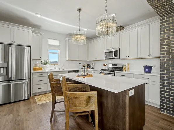 5391 W Centerfield Dr S #115, South Jordan, UT 84009