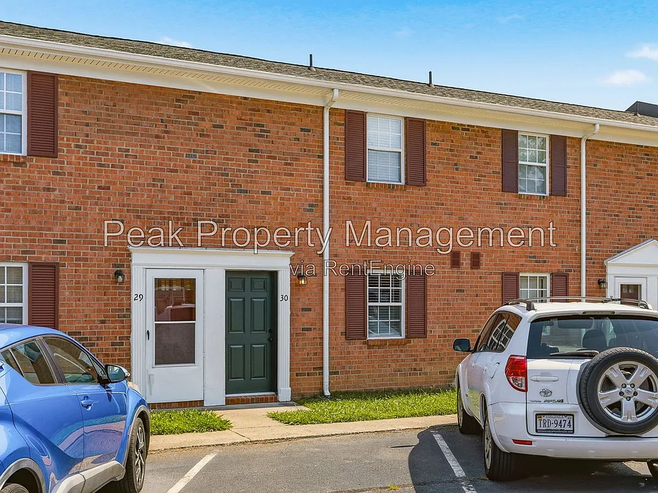 304 S Center St #2