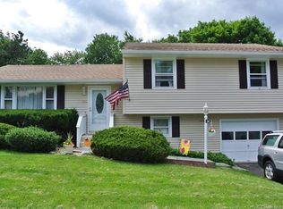 234 White Birch Dr, Waterbury, CT 06708