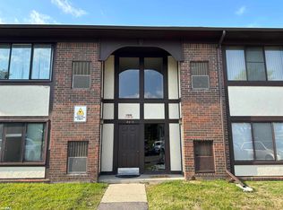 4913 E Ten Mile Rd, Warren, MI 48091