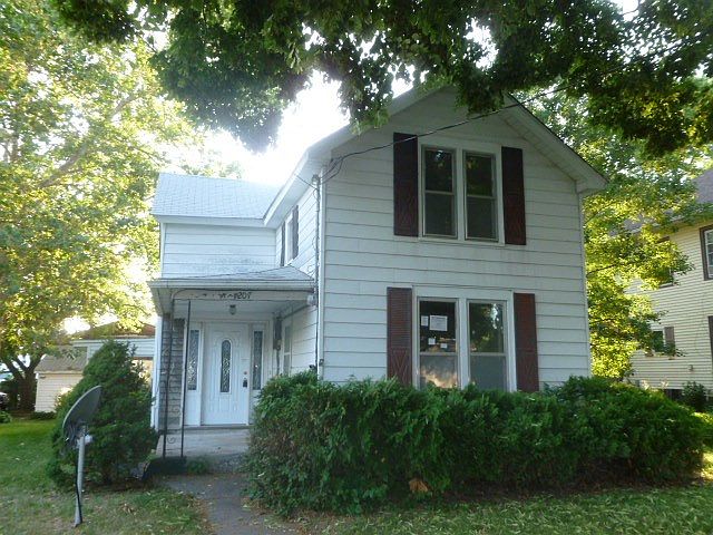 1st image of 207 N Miller St