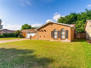 1725 Overbrook Dr, Arlington, TX 76014