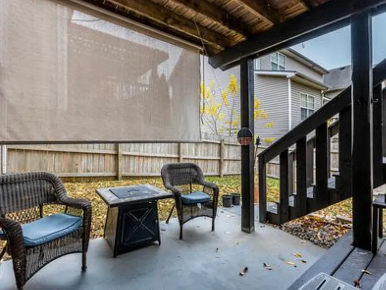 2549 Buck Ln — Photo 24