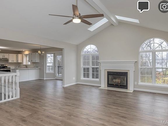 2nd image of 3536 Iowa Ct