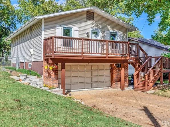 10583 Mert Ave, Saint Ann, MO 63074