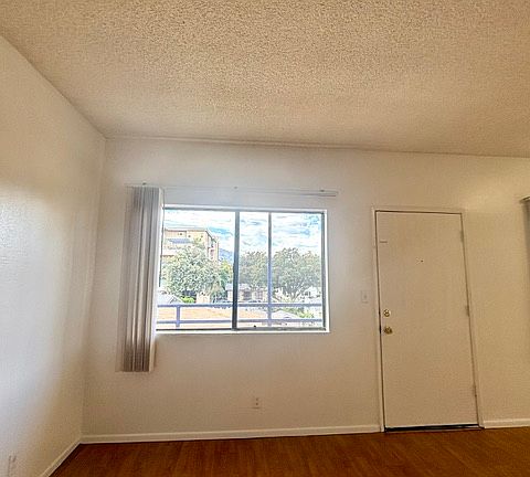Living room with Window