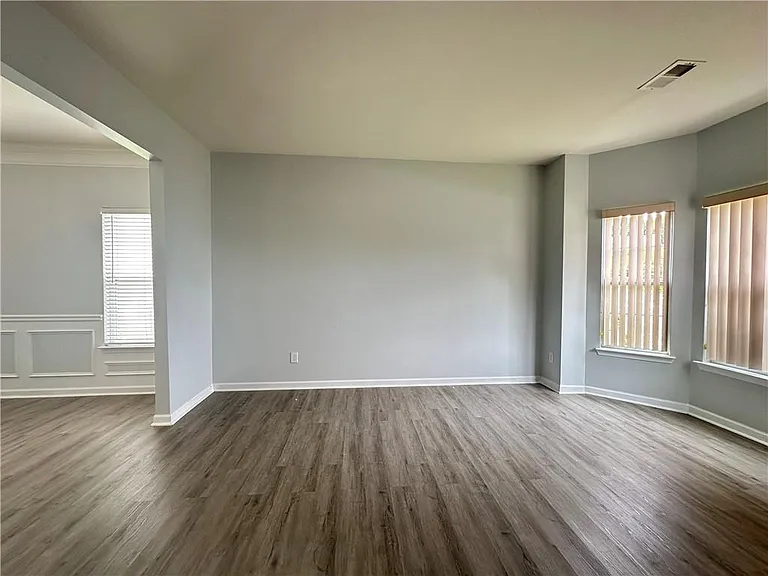 1335 Rocky Shoals Ln — Photo 13
