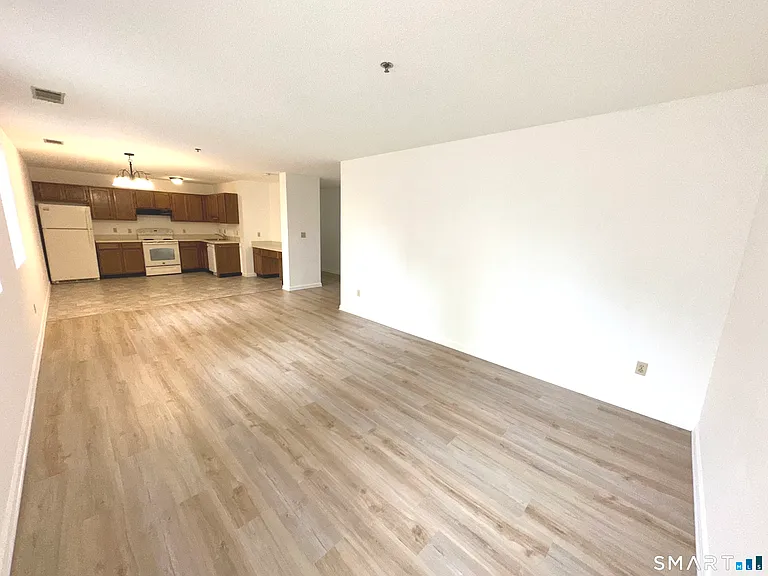 243 Judd Sq #243 — Photo 6