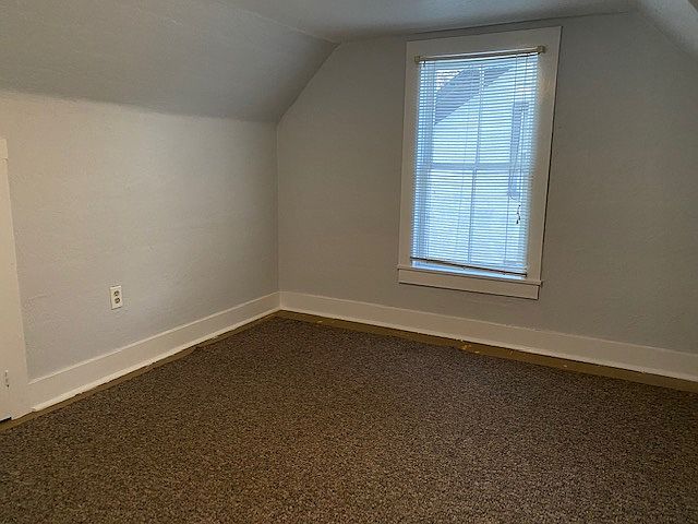 2nd image of 608 E Pine St